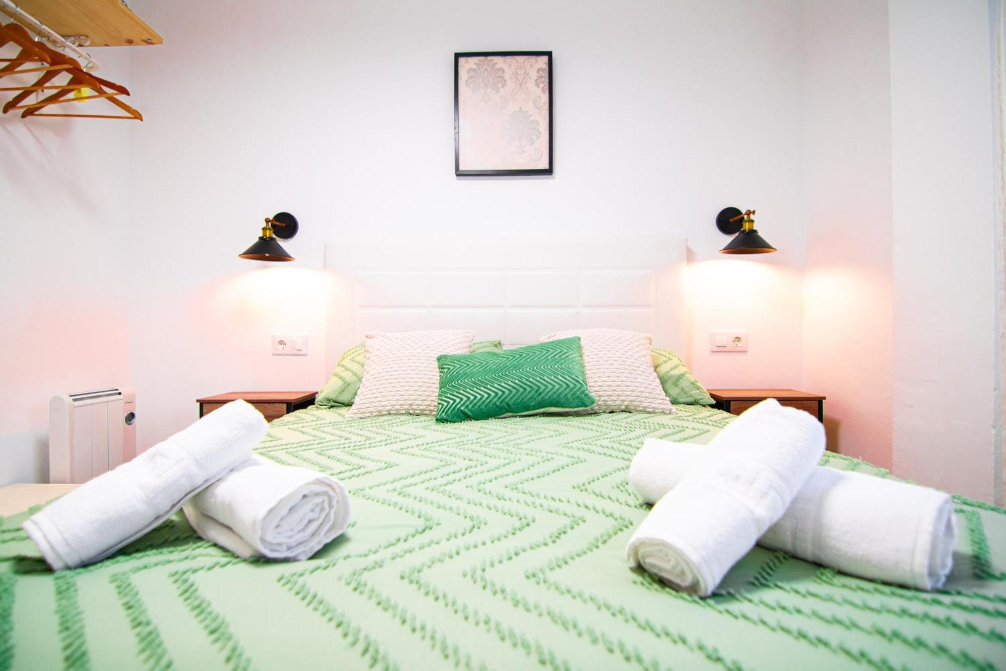 Apartamento Edomus Playa Y Sol Boutique Sevilla Exterior foto